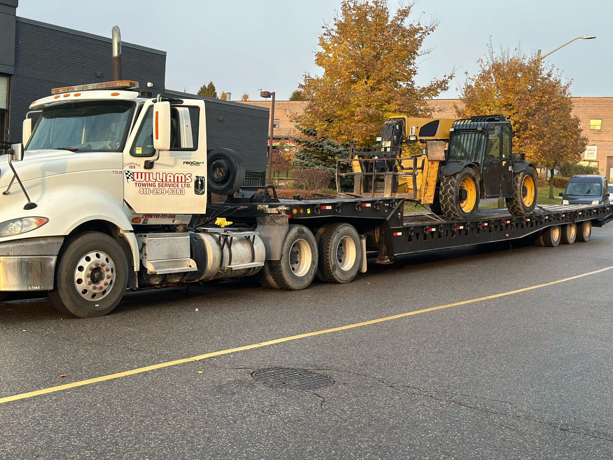 Reliable Equipment Towing Services in Oshawa | Williams 