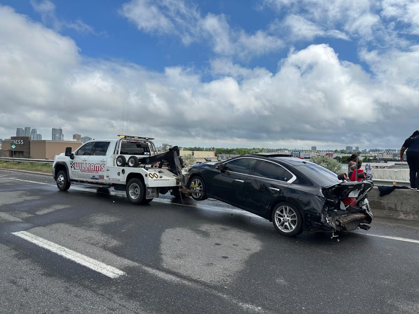 How to Choose the Best Roadside Assistance Service in Toront