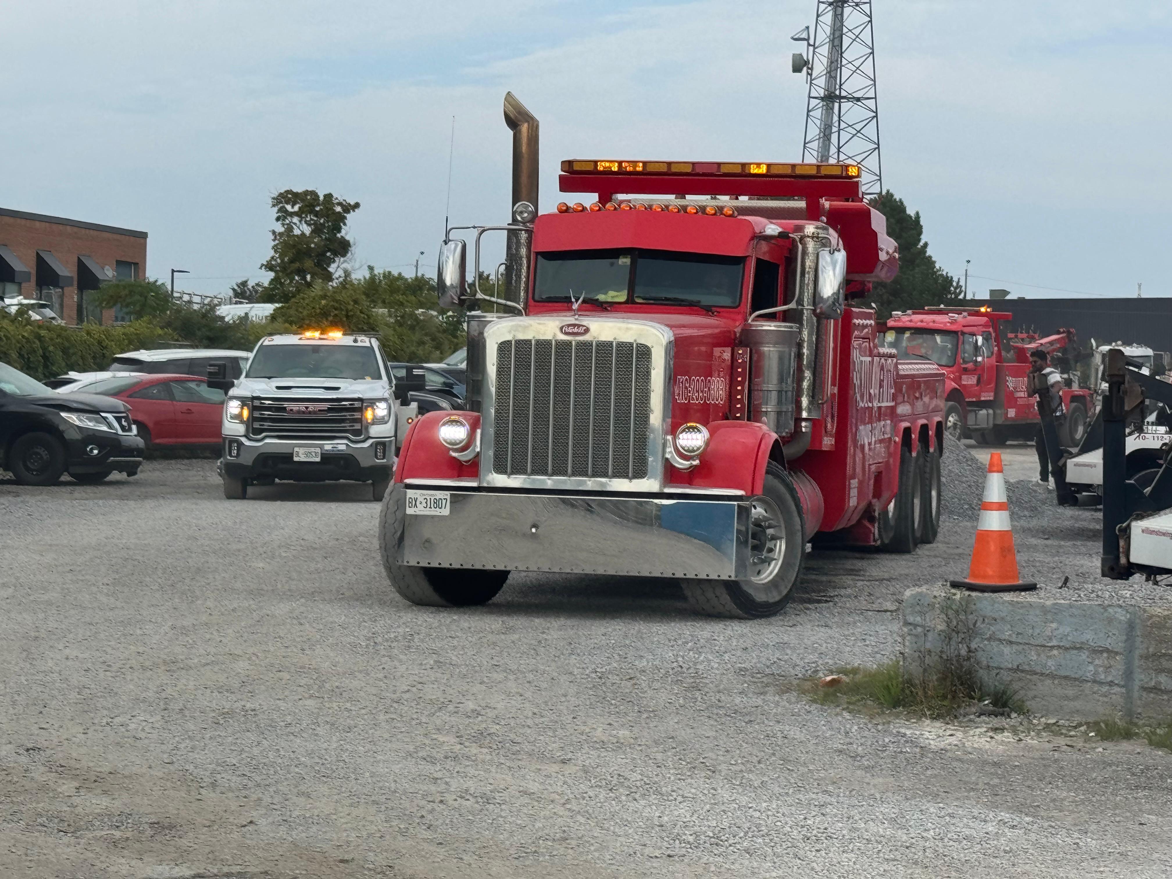 Williams Towing - Roadside Assistance Services in Toronto | Williams Towing