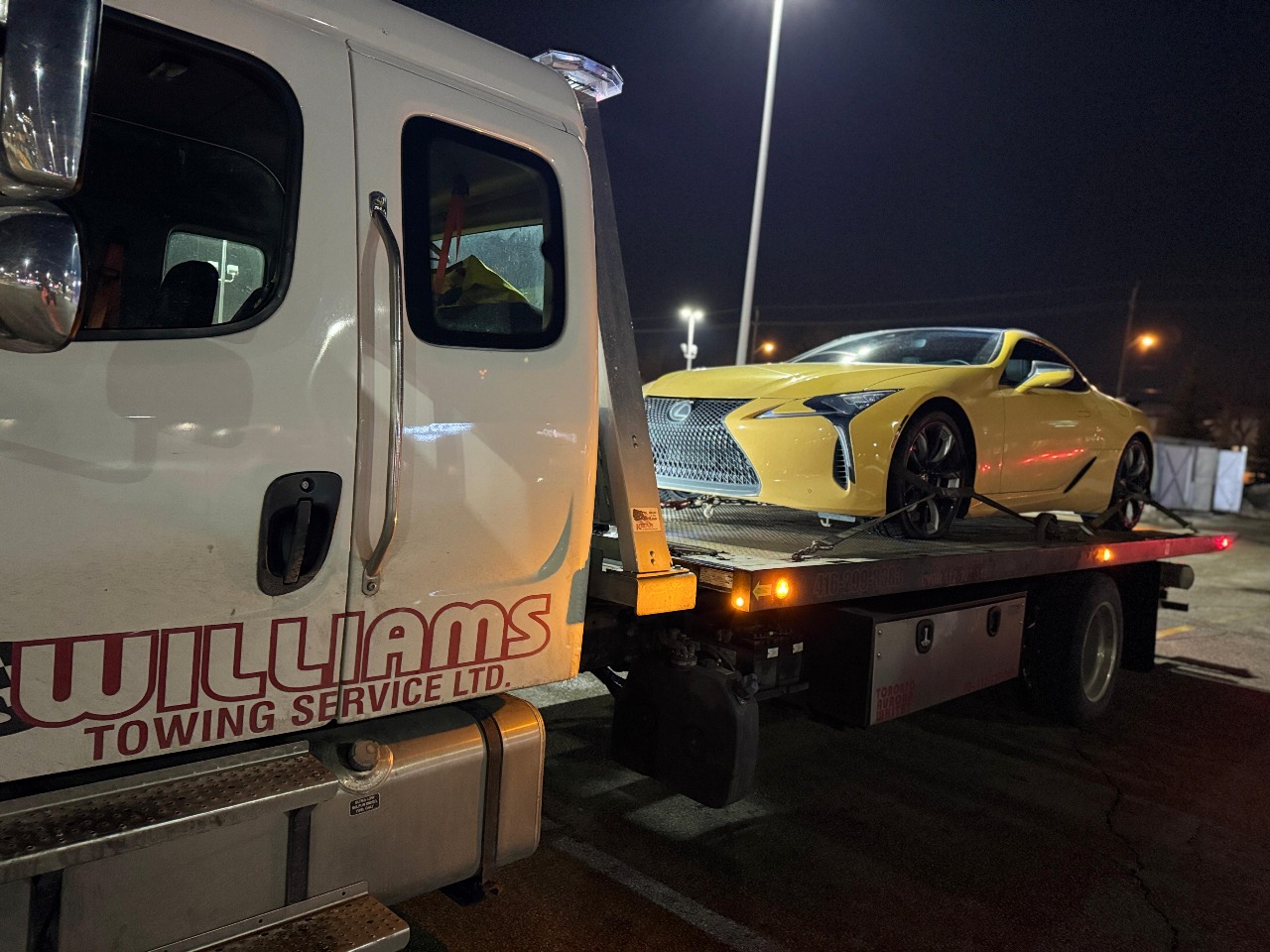 What to Do When Your Car Breaks Down at Night