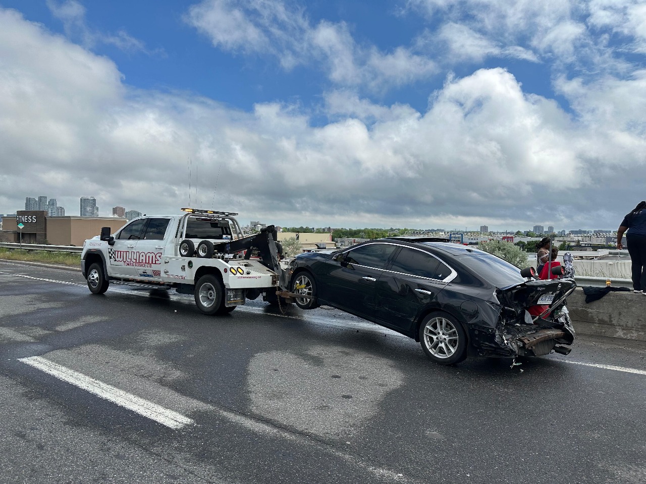 Car Towing Charges in Toronto: Fees, Storage